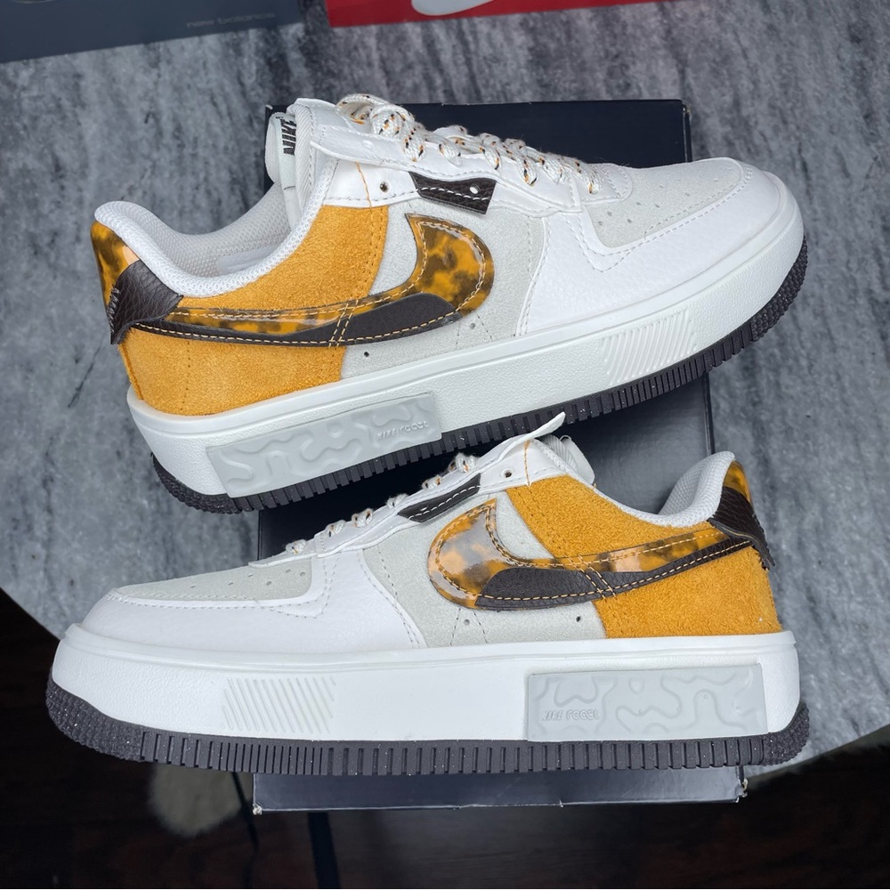 Nike Air Force 1 Low Fontanka - women’s sz 5.5